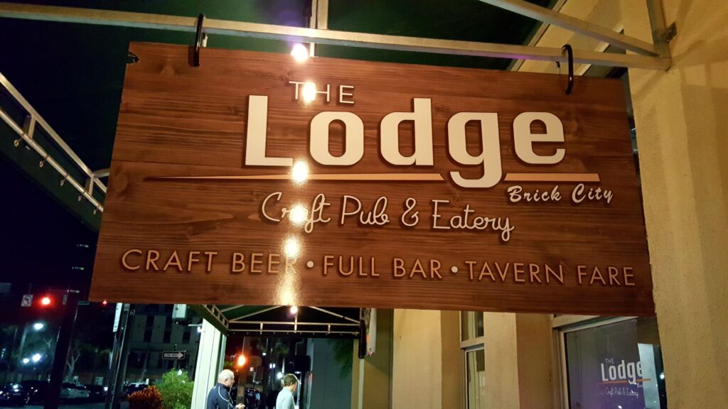 Woodfields-The-Lodge-Brick-City-Craft-Pub-and-Eatery